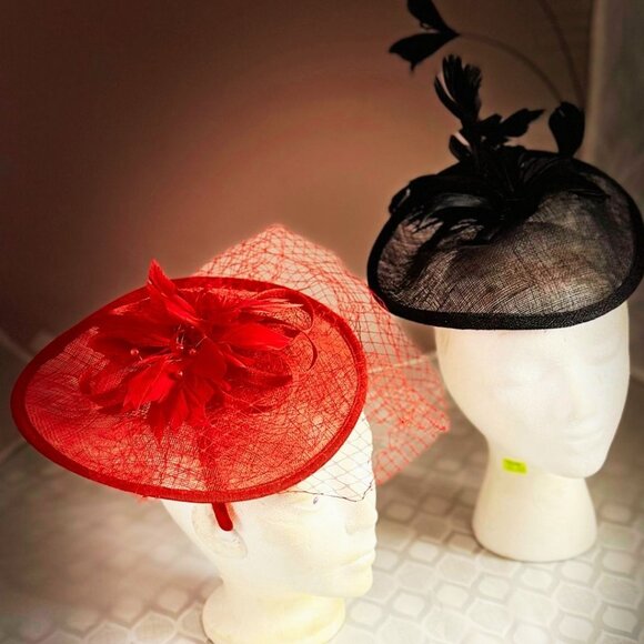 Wedding Fascinator Hat, Red, Bridal Hat, Elegant wedding party hat - Picture 4 of 10